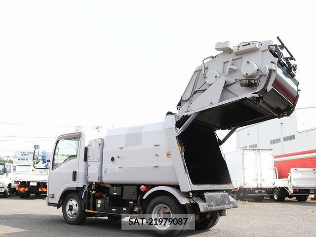 Isuzu ELF TRUCK 2015-01 207921-13