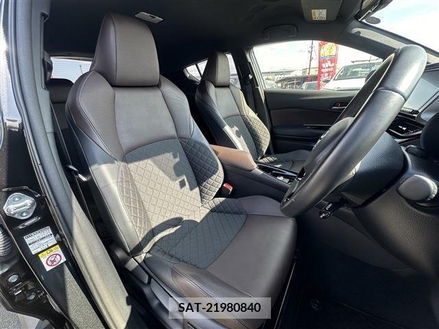 Toyota C-HR 2018-09 256216-20