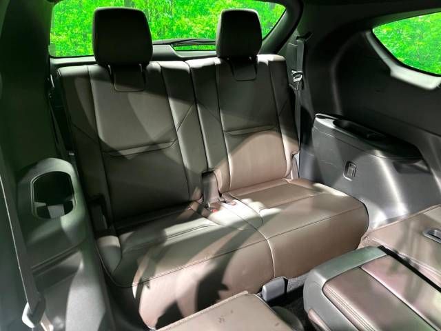 Mazda CX-8 2018-03 24960-9