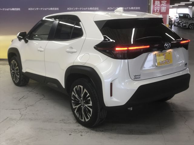 Toyota YARIS CROSS 2022-07 180961-10