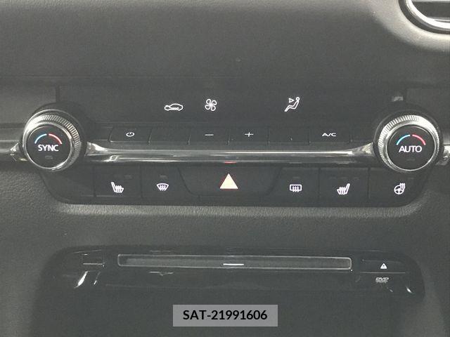 Mazda CX-30 2019-12 215197-19