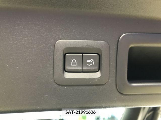 Mazda CX-30 2019-12 215197-8