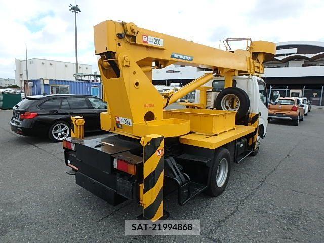 Hino DUTRO 2006-04 212746-5