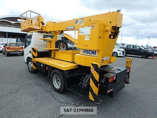 Hino DUTRO 2006-04 212746-2