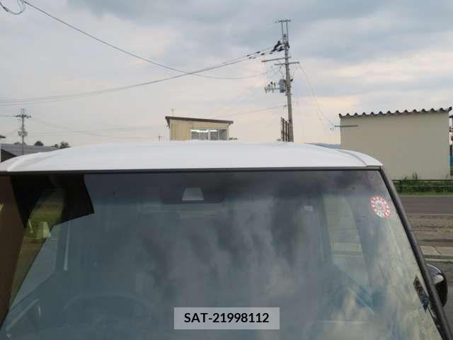 Honda N BOX CUSTOM 2023-09 222383-8