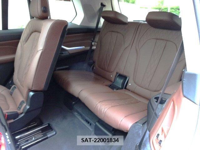 Bmw X7 2021-11 347844-16