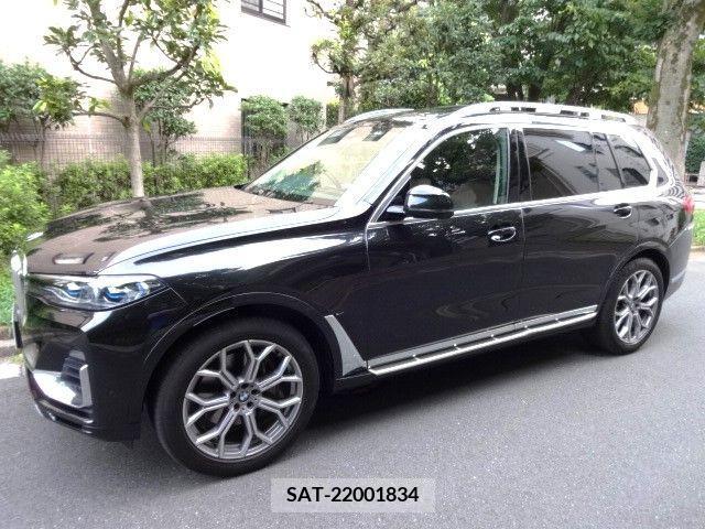 Bmw X7 2021-11 347844-4