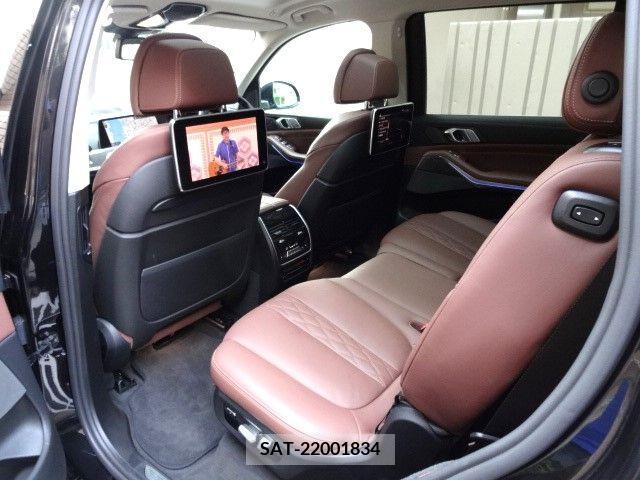 Bmw X7 2021-11 347844-13
