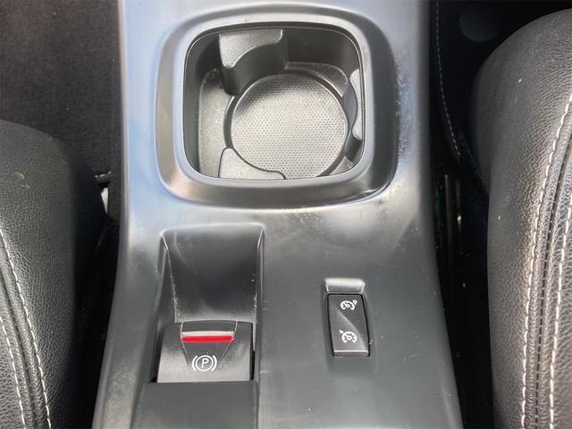 Renault MEGANE ESTATE 2013-03 181867-15