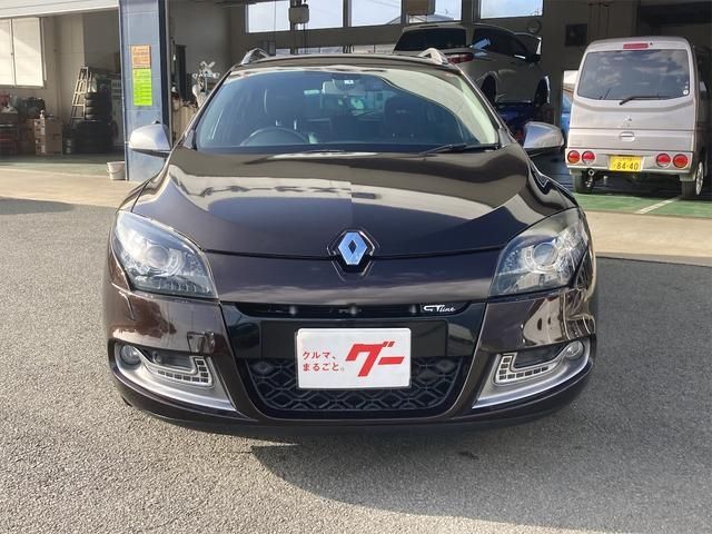 Renault MEGANE ESTATE 2013-03 181867-1