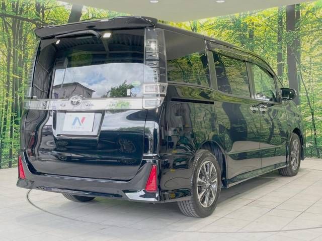 Toyota VOXY 2018-09 7630-17