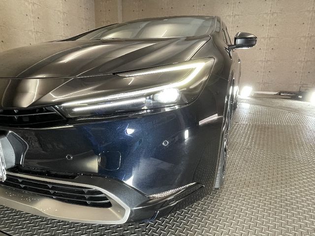 Toyota PRIUS PHV 2023-06 185483-27