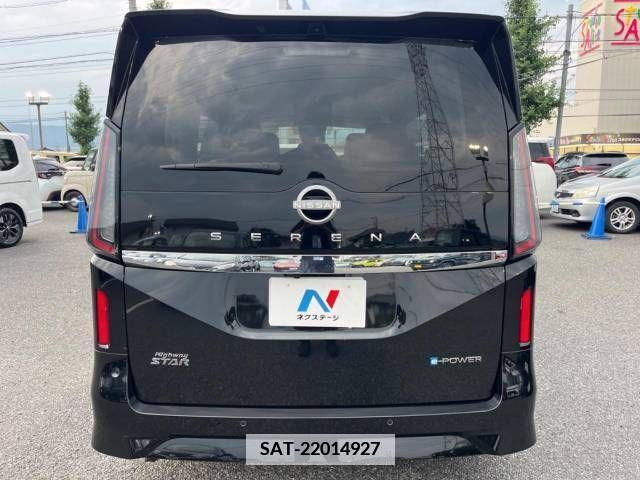 Nissan SERENA 2023-06 367690-15