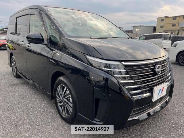 Nissan SERENA 2023-06 367690-16