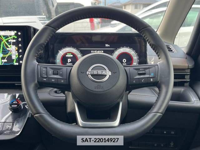 Nissan SERENA 2023-06 367690-11