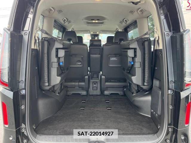 Nissan SERENA 2023-06 367690-10