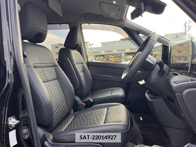 Nissan SERENA 2023-06 367690-8