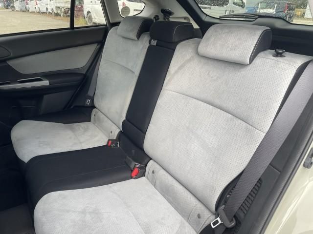 Subaru XV HYBRID 2014-08 15446-23