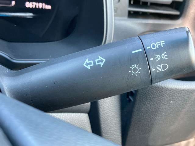 Honda FIT HYBRID 2017-11 181407-8