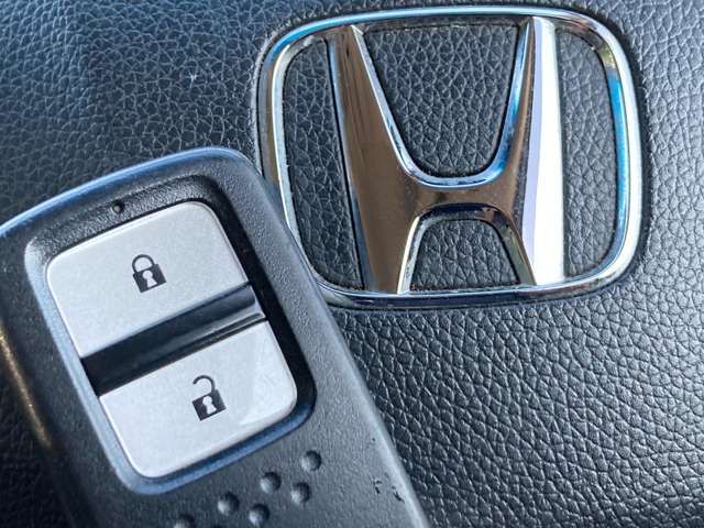 Honda FIT HYBRID 2017-11 181407-11