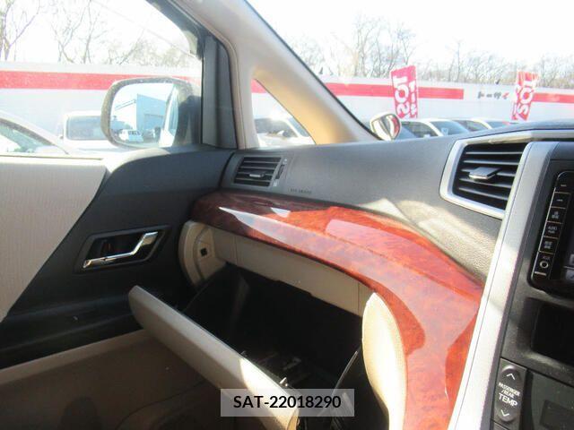 Toyota ALPHARD 2009-09 282215-18