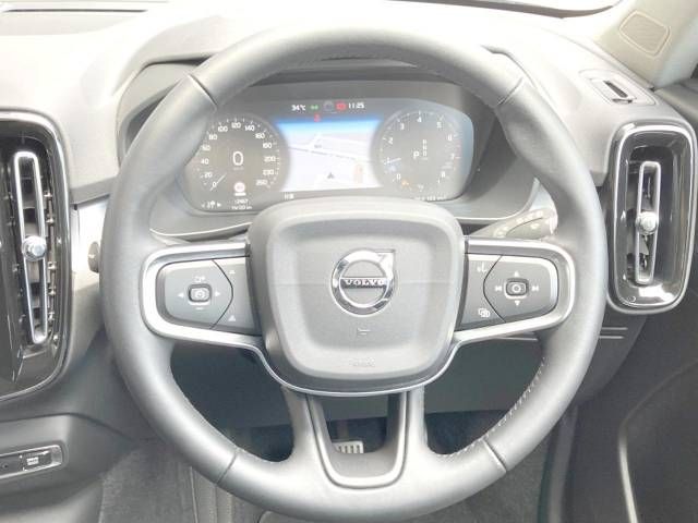 Volvo XC40 2020-07 20798-10