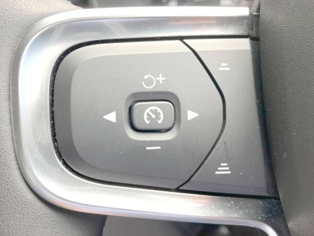 Volvo XC40 2020-07 20798-6
