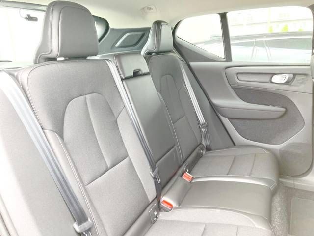 Volvo XC40 2020-07 20798-12