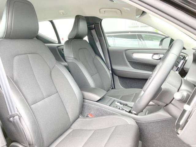 Volvo XC40 2020-07 20798-11