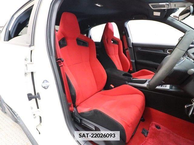 Honda CIVIC 2022-09 357946-3