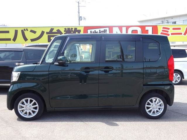 Honda N BOX 2018-01 4708-5