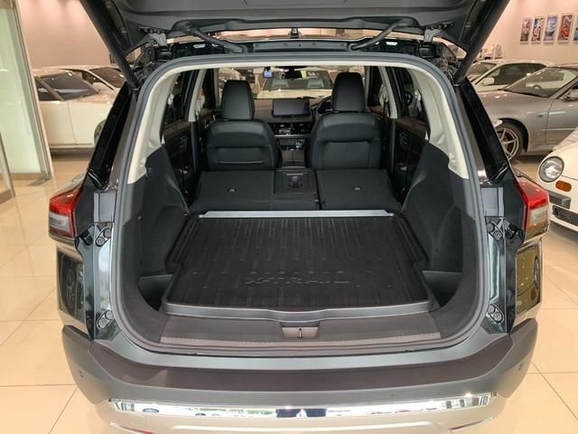 Nissan X-TRAIL 2022-08 22631-29