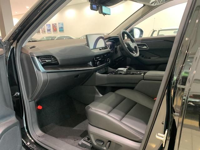 Nissan X-TRAIL 2022-08 22631-21