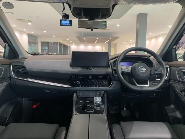 Nissan X-TRAIL 2022-08 22631-1