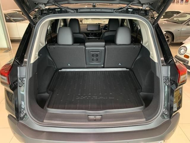 Nissan X-TRAIL 2022-08 22631-27