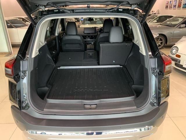 Nissan X-TRAIL 2022-08 22631-28