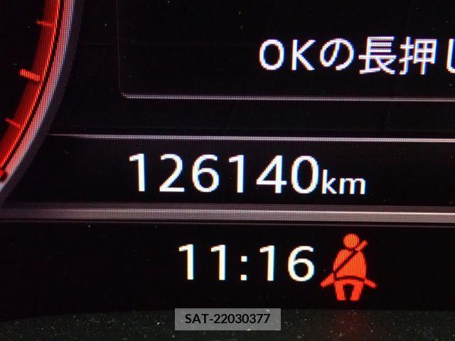 Audi Q2 2018-06 318030-13