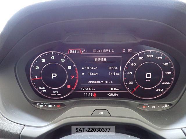 Audi Q2 2018-06 318030-11