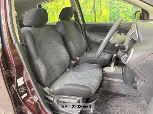 Nissan NOTE 2011-04 255550-8