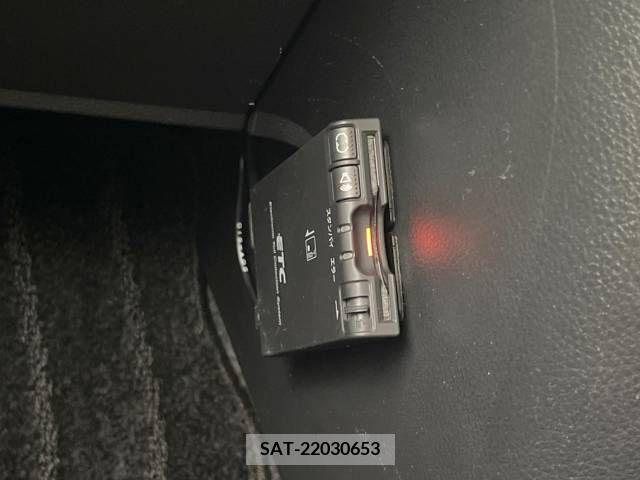 Nissan NOTE 2011-04 255550-3
