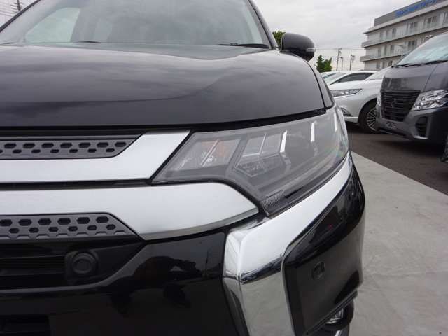 Mitsubishi OUTLANDER 2019-07 192209-3