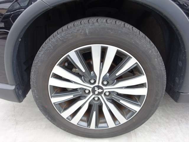 Mitsubishi OUTLANDER 2019-07 192209-12