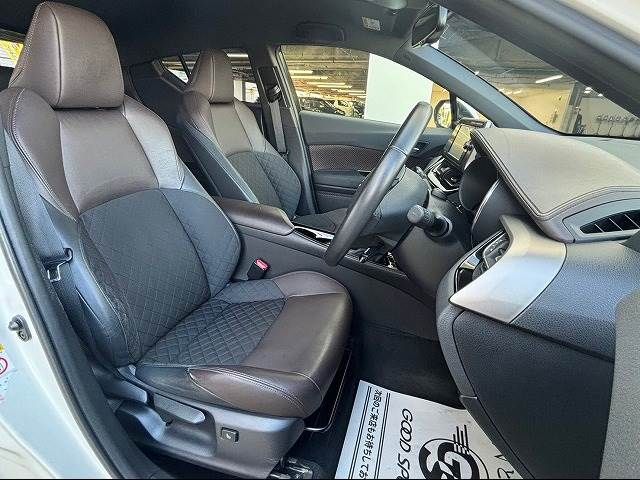 Toyota C-HR 2017-02 20195-4