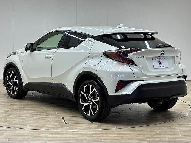 Toyota C-HR 2017-02 20195-14