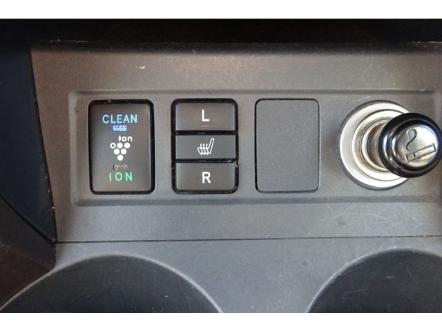 Toyota VANGUARD 2007-10 17053-14