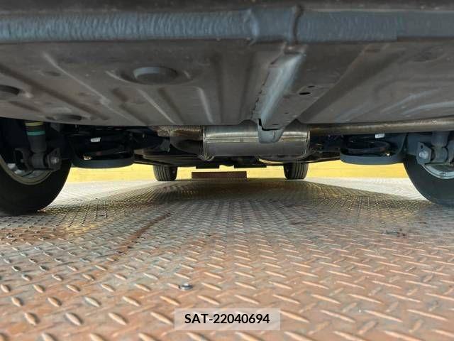 Toyota ESQUIRE 2015-04 210231-18