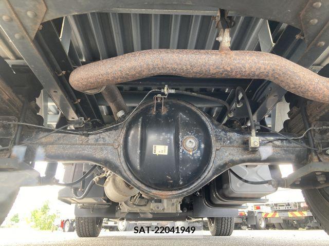 Nissan ATLAS 2019-05 356415-16