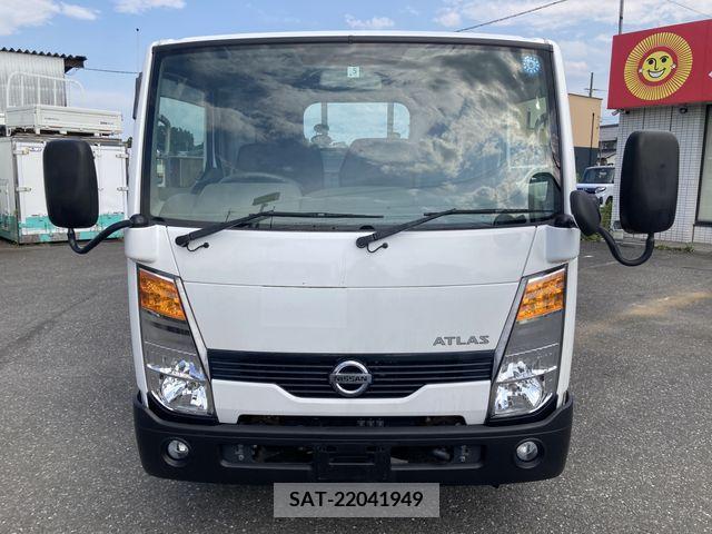 Nissan ATLAS 2019-05 356415-1