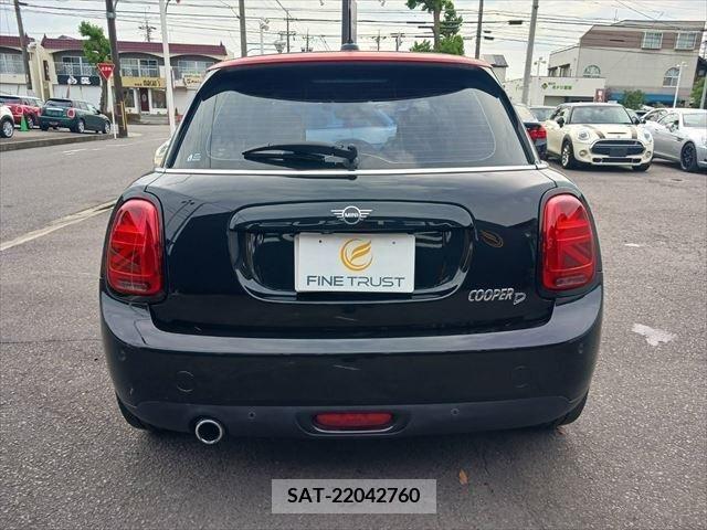 Bmw MINI 2018-07 278208-5