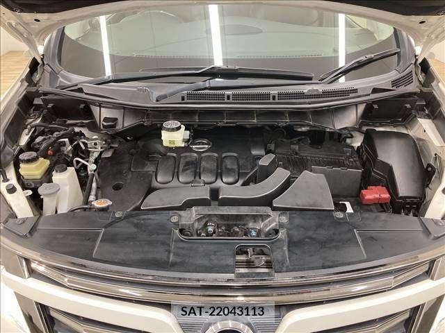 Nissan ELGRAND 2015-06 205653-17